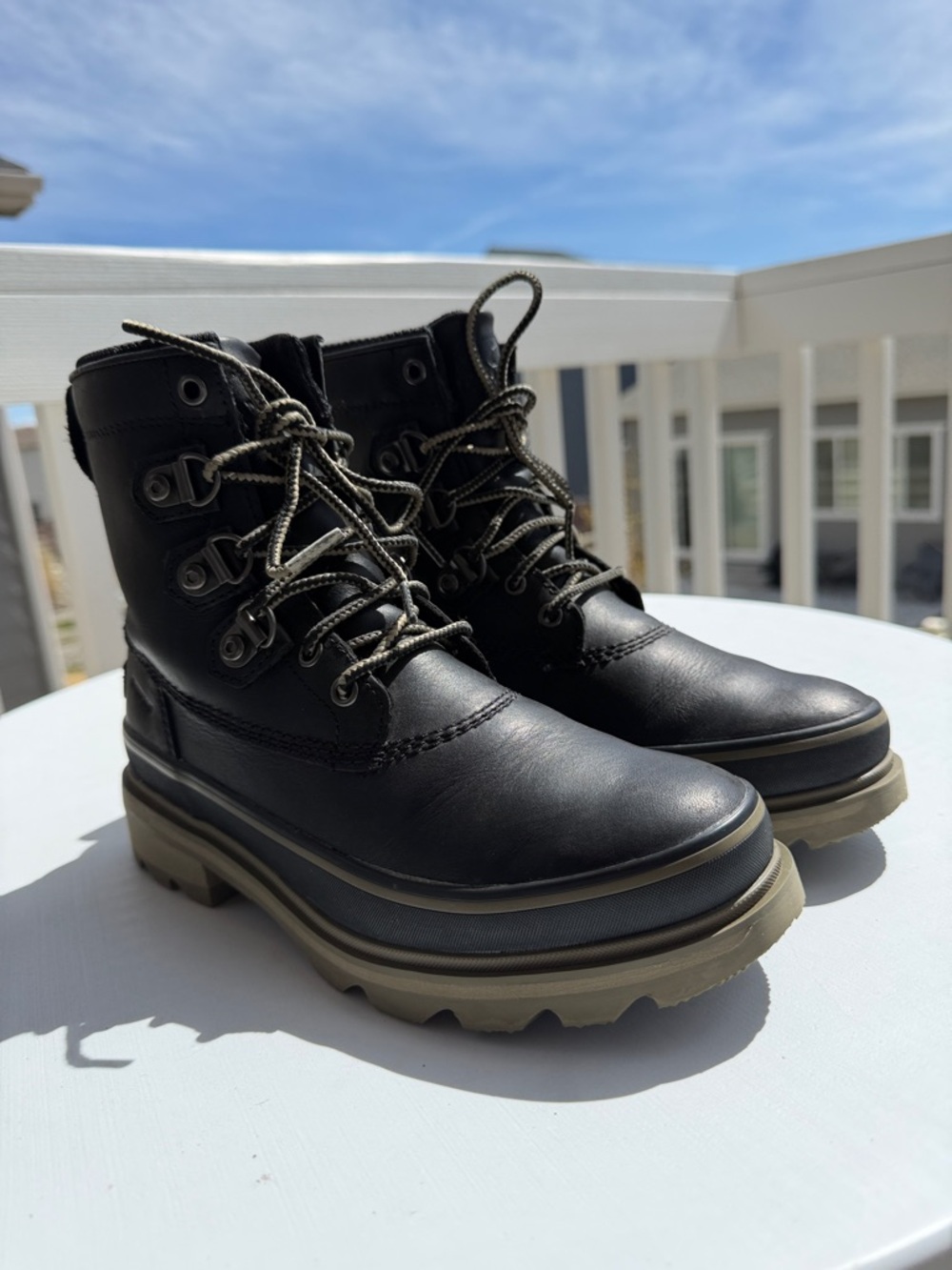Sorel Lennox Street Boots In Black/Sage- Sz 8.5